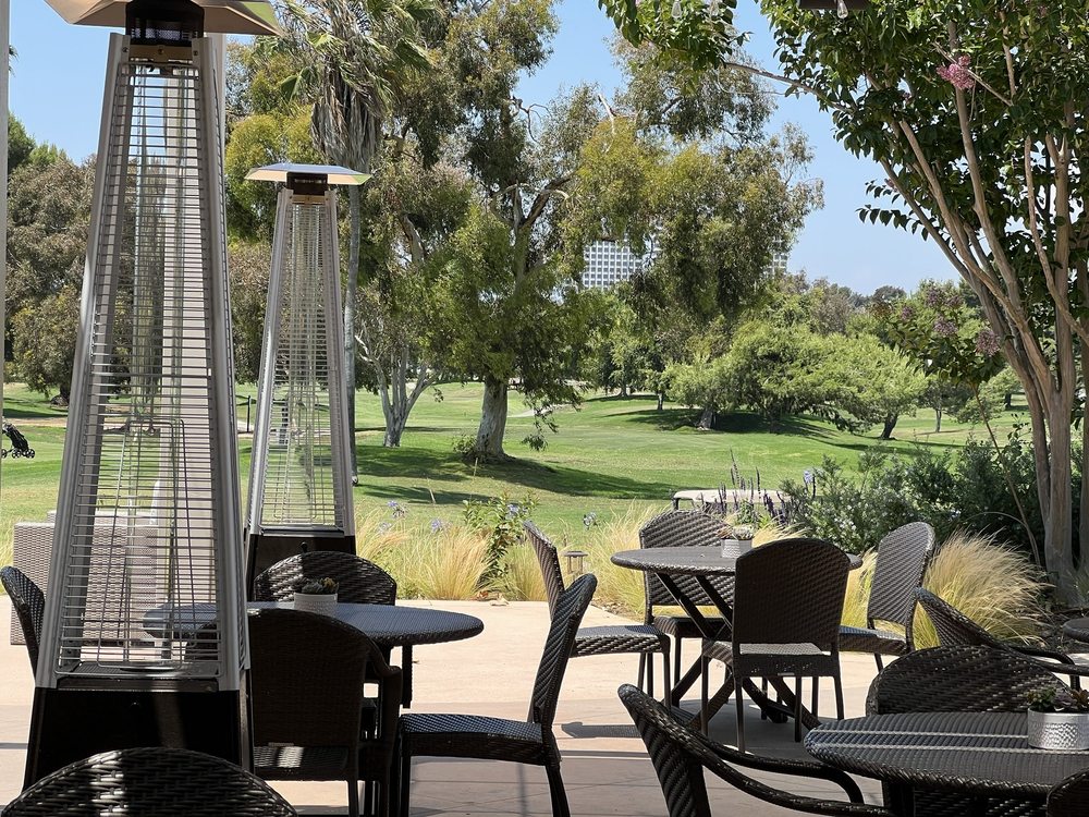 Image of outside dining at The Terrace.